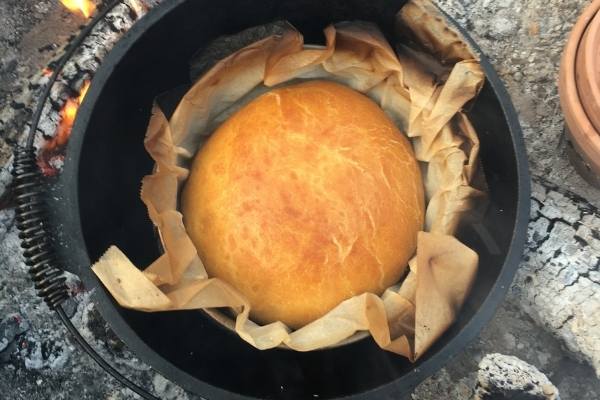 Dutch Oven No Knead Bread, Campfire Recipe! 